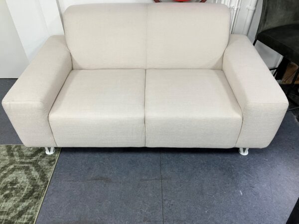 Bank-White-scaled meubel stofferen